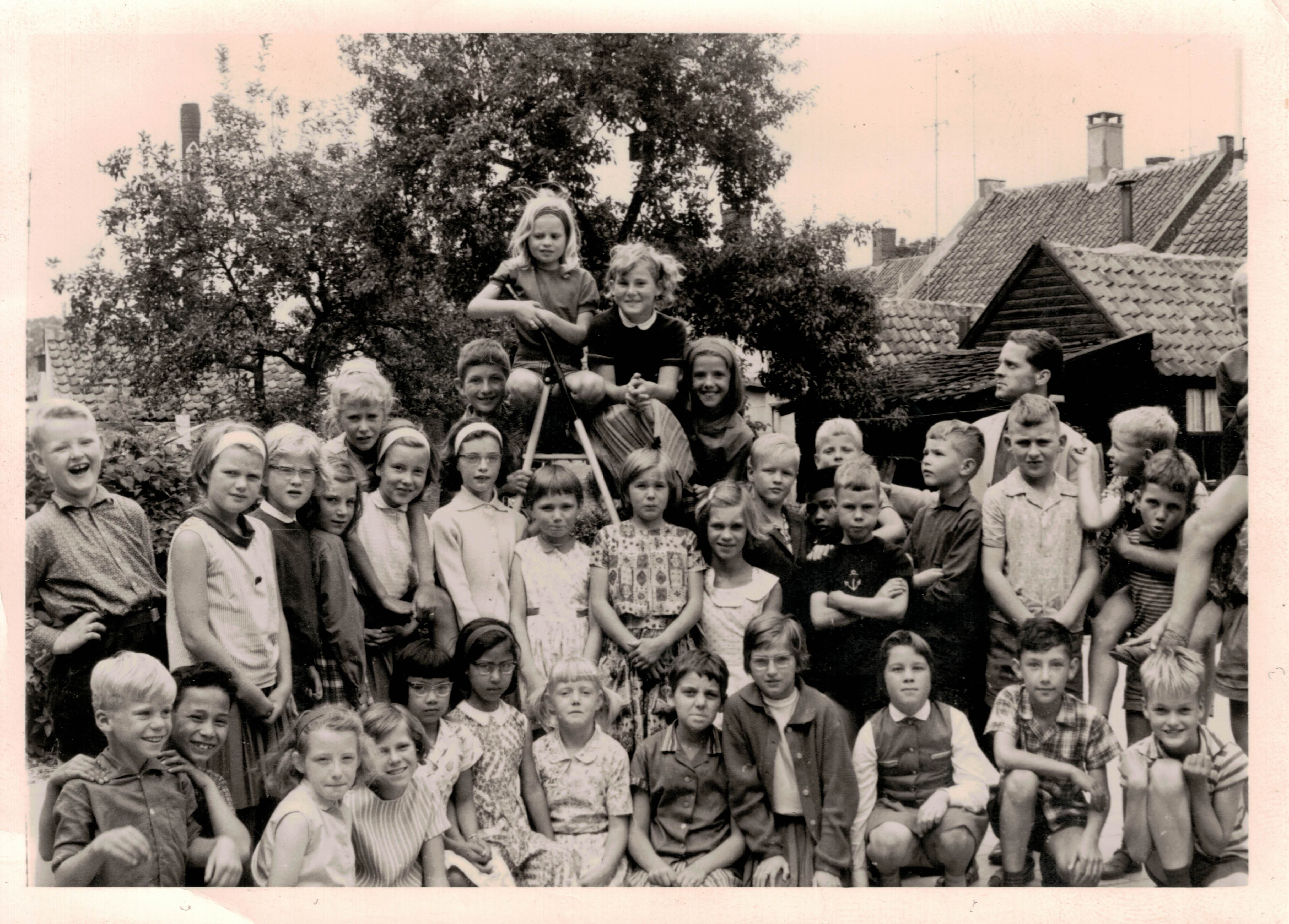 Openbare Lagere School foto