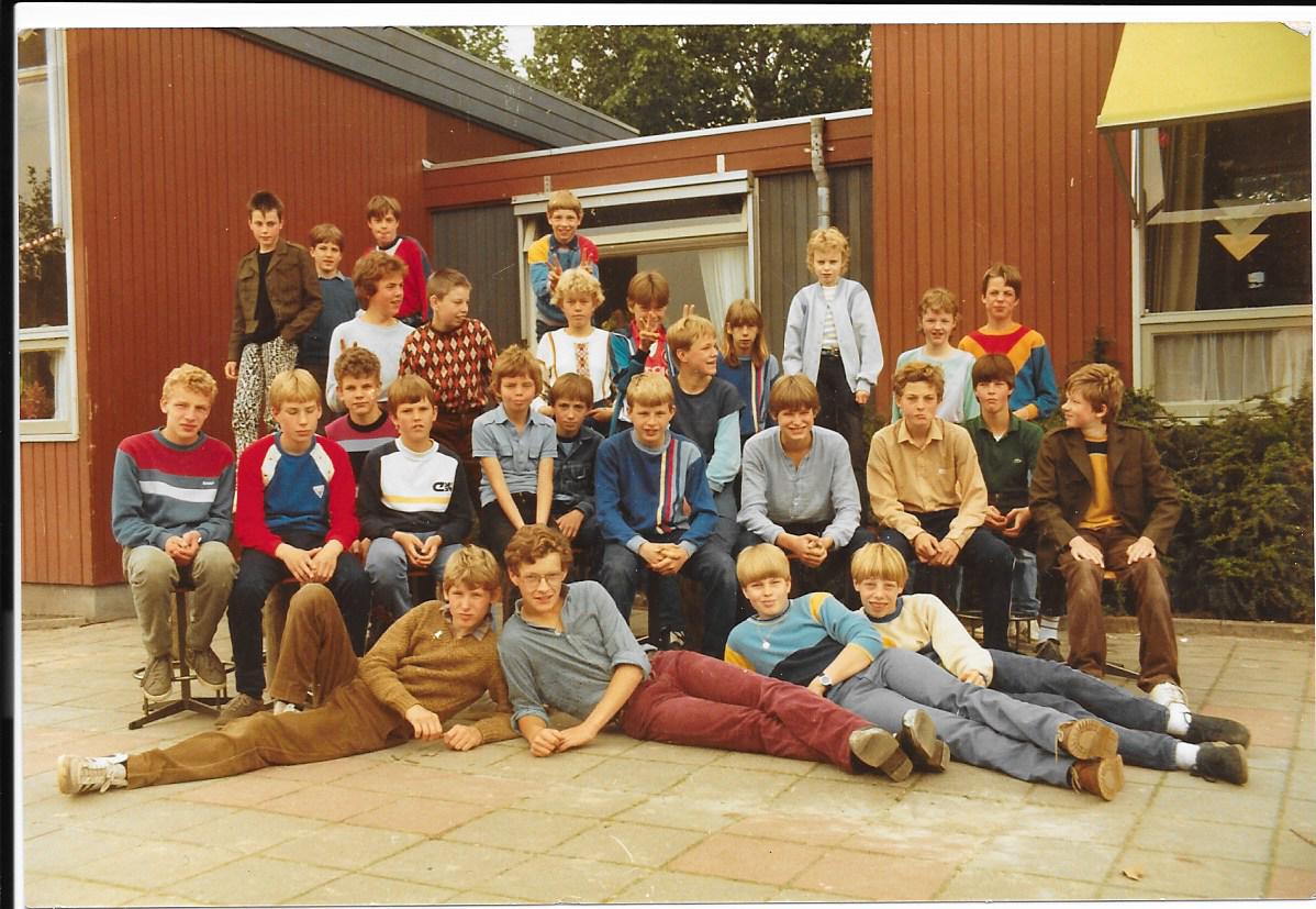 van Holtenschool foto