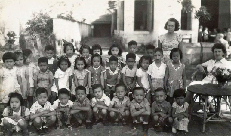 Gubeng school foto