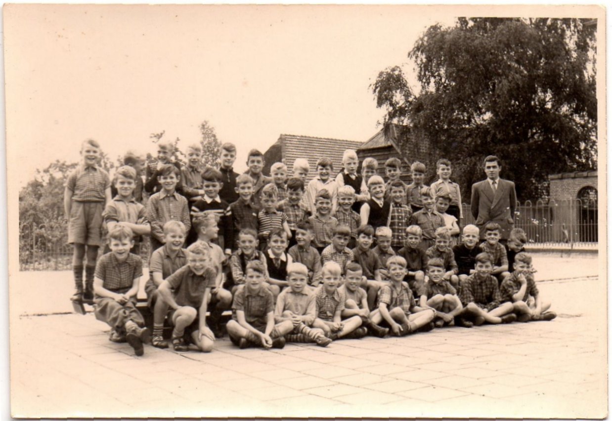 R.K.Jongensschool 'St. Jozef' foto