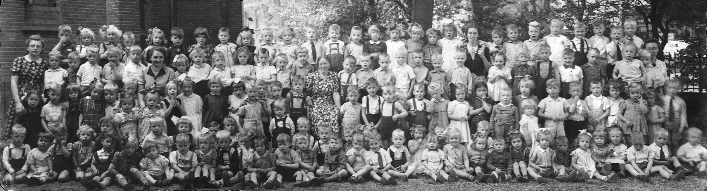 onbekend, wel Protestant, kleuterschool foto