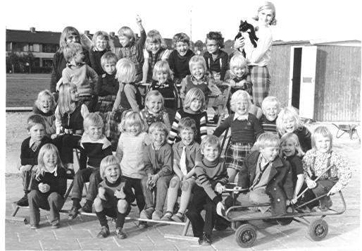 Helmerhonk, kleuterschool foto