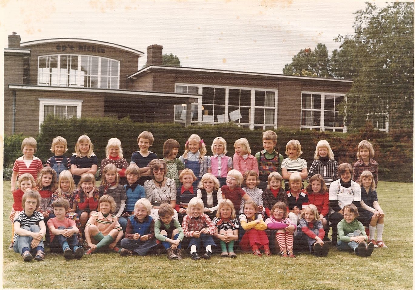 School met de Bijbel foto