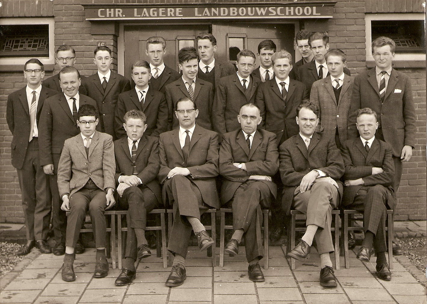 Lagere Landbouw School foto