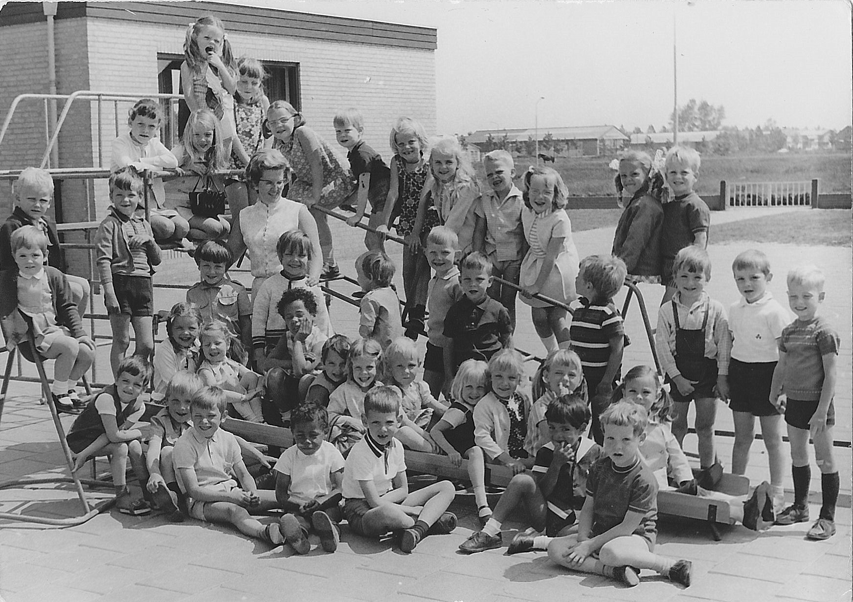 kleuterschool het veulentje foto