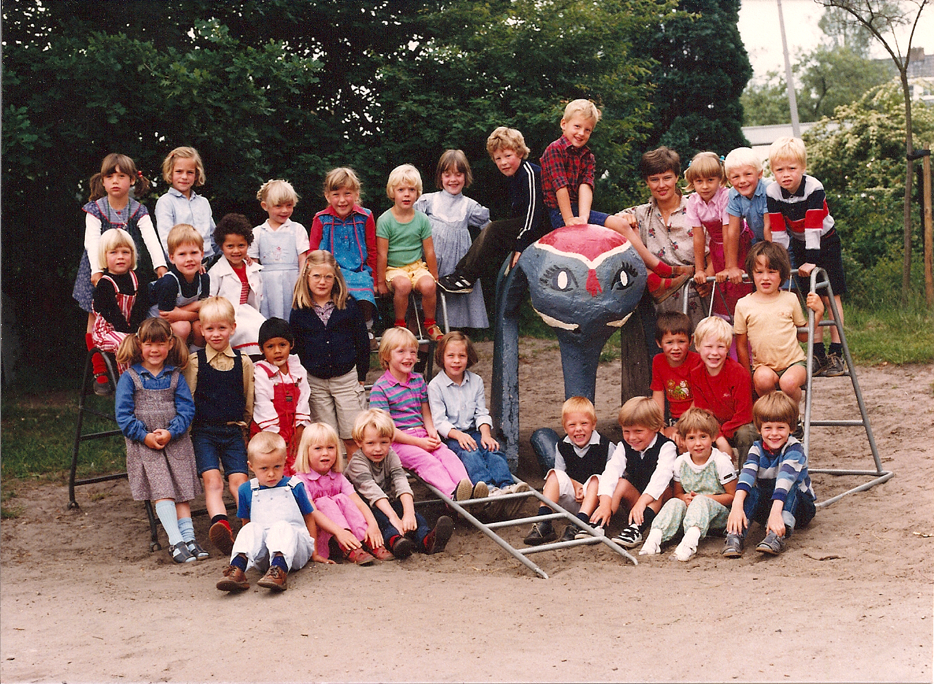 kleuterschool Klein Duimpje foto