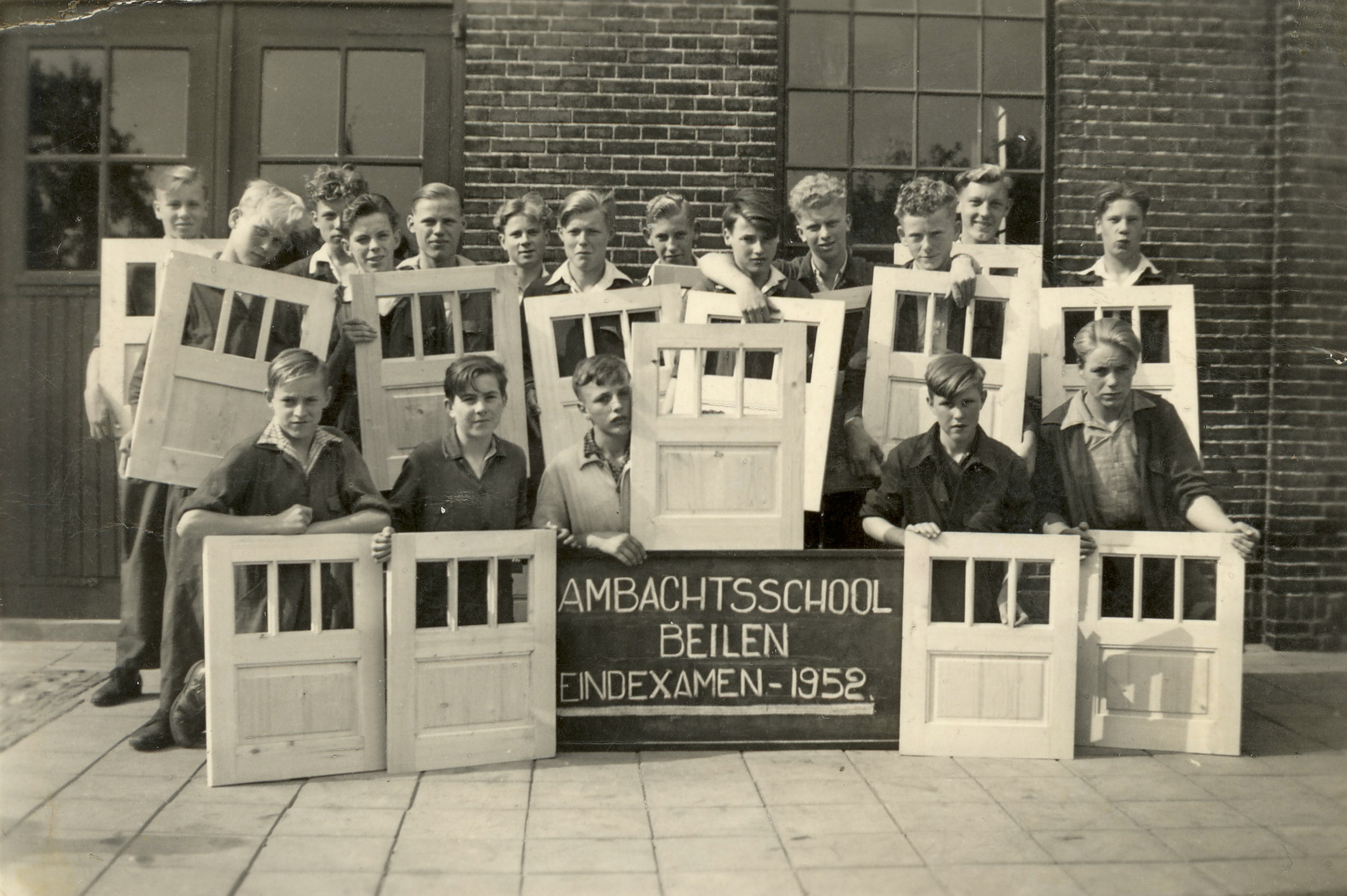 Lagere Ambacht School foto