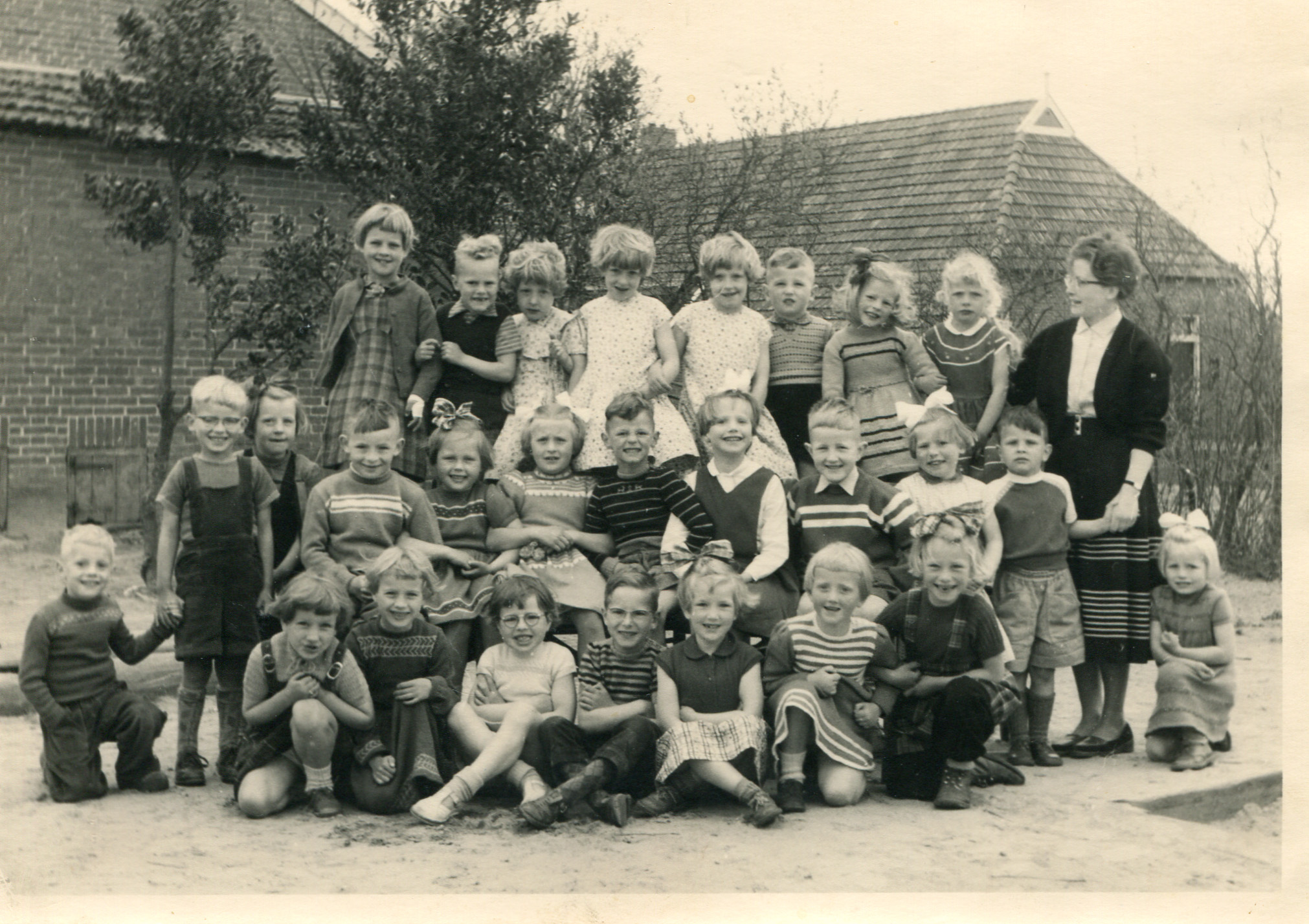 kleuterschool - dorpshuis foto