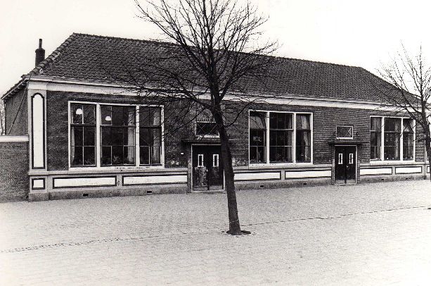 Openbare Lagere School foto