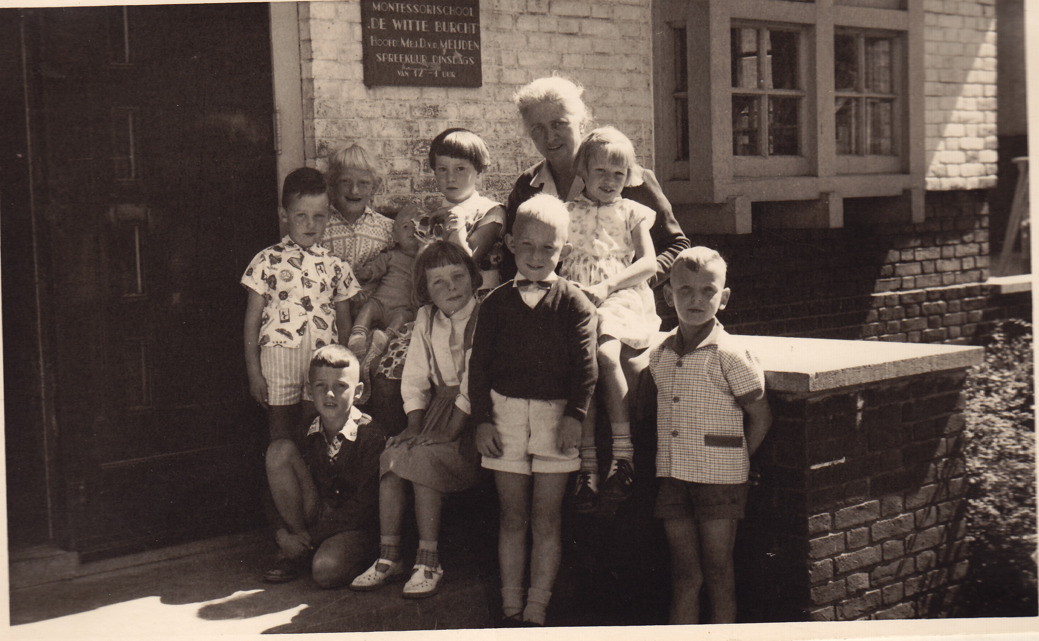 de witte burcht openbare montessorischool foto