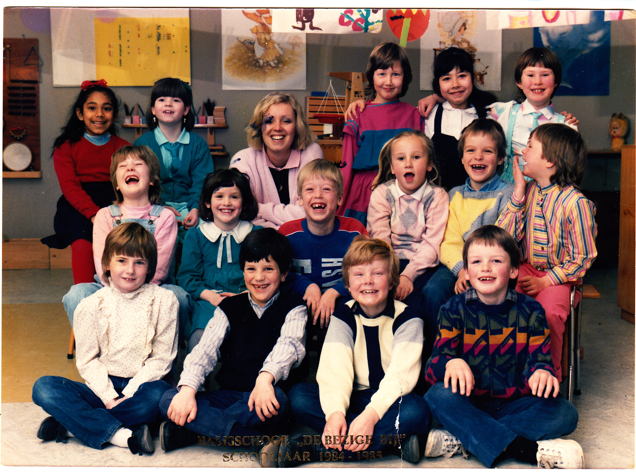 De Bezige Bij, kleuterschool foto