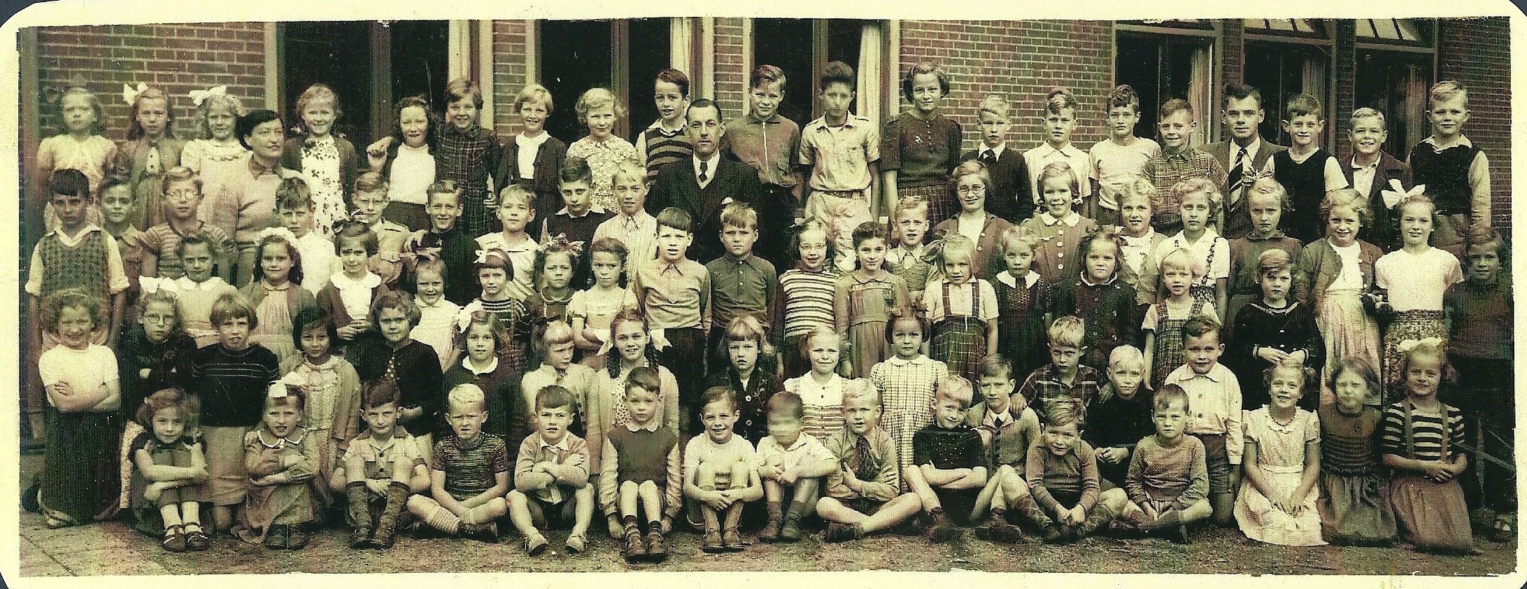 school met de bijbel foto