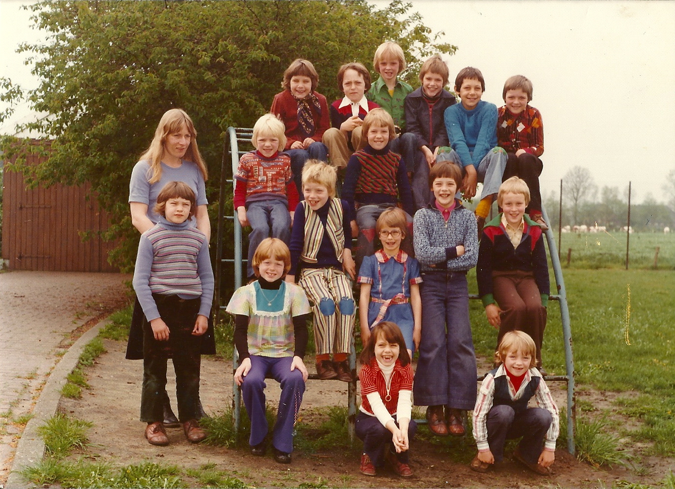 Openbare Basisschool Larensebroek foto