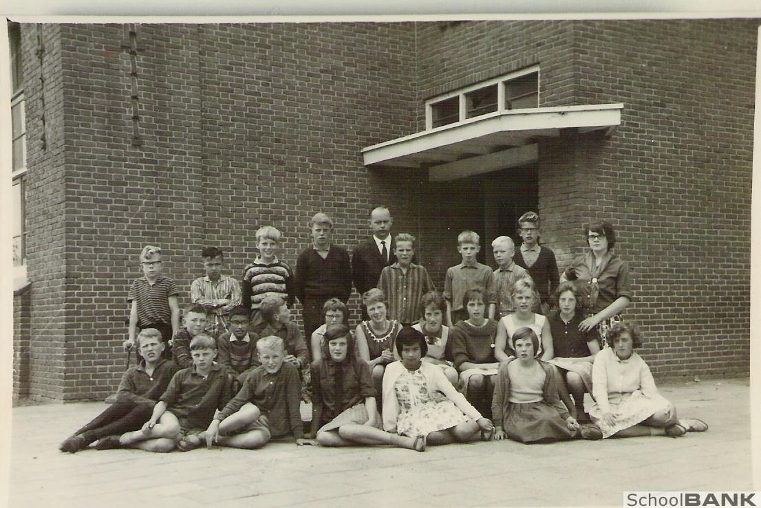 Hervormde lagere school foto