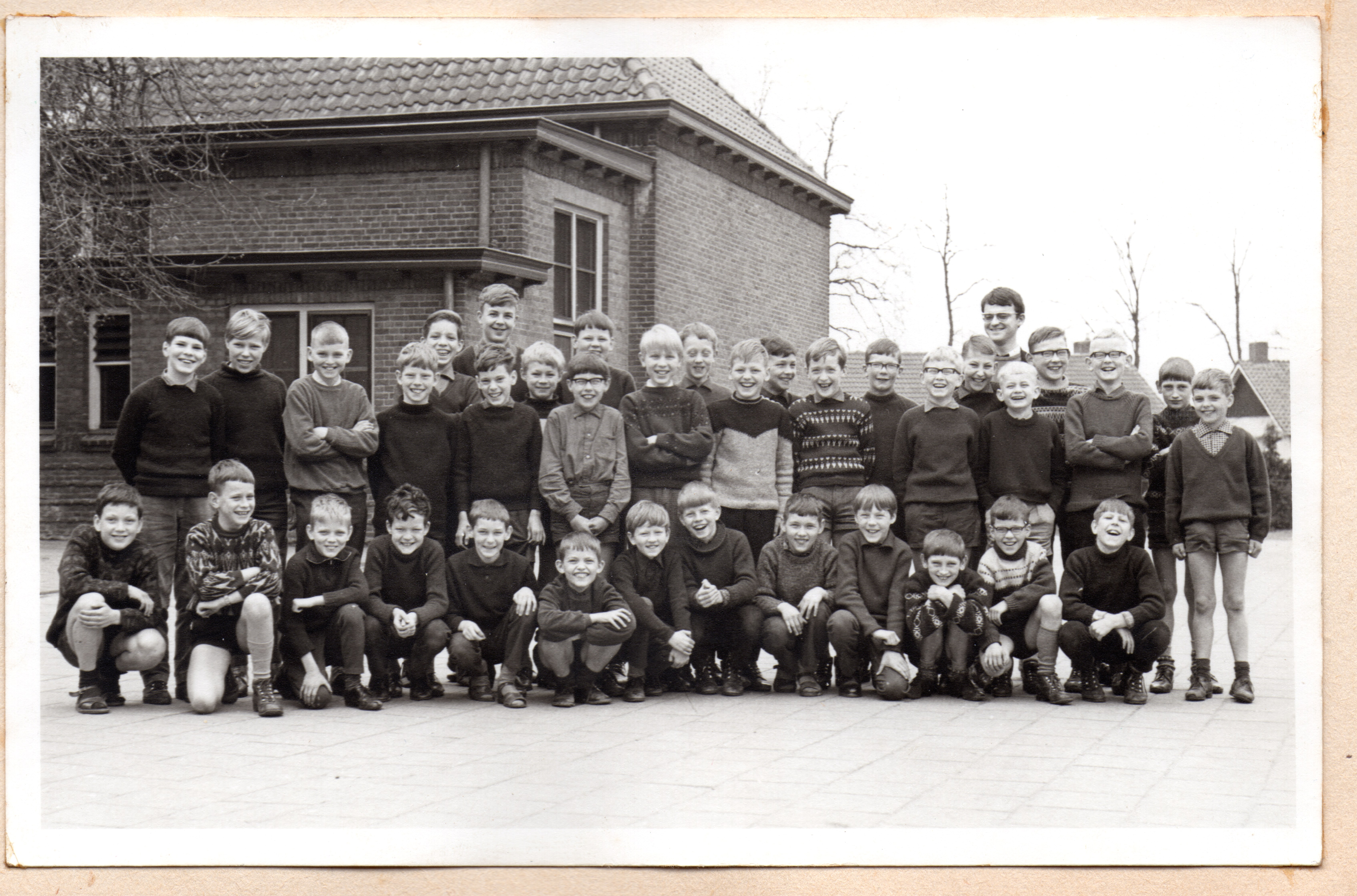 Aloysiusschool lageronderwijs foto