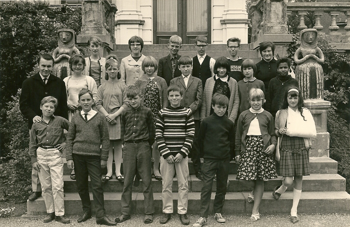 Douwes Dekker school/ Elfde Montesorischool foto