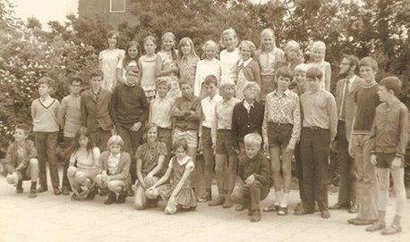 'oranjeschool 'School met de Bijbel foto