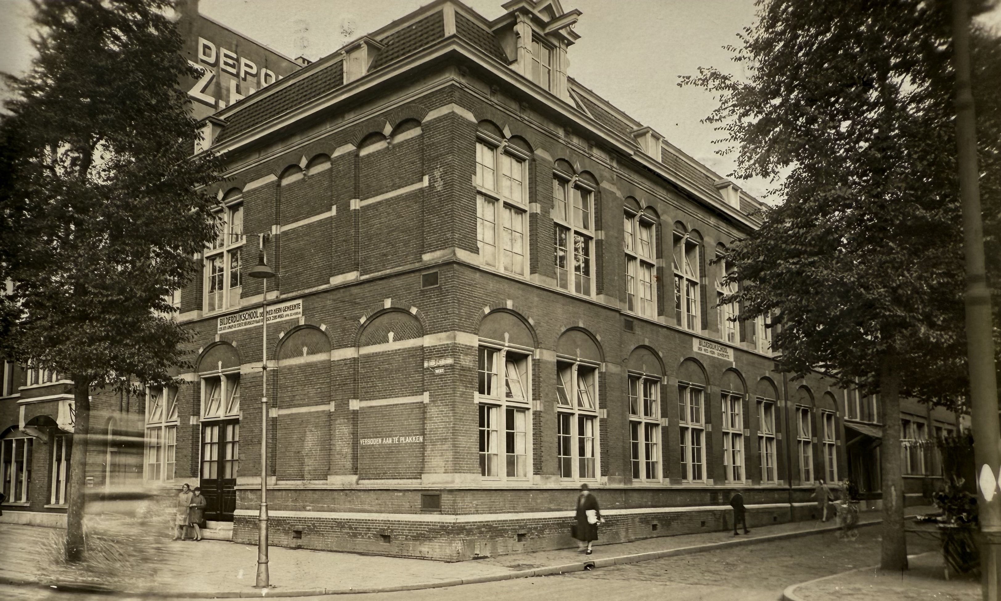 Bilderdijkschool -hervormde lagere school foto