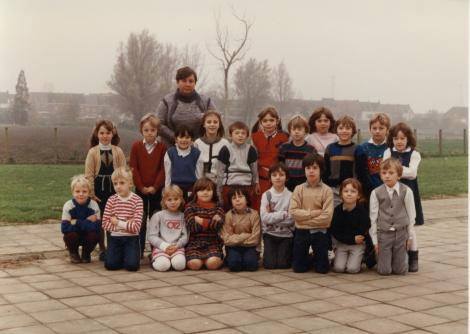 BASISSCHOOL AALST DE NIEUWE AREND foto