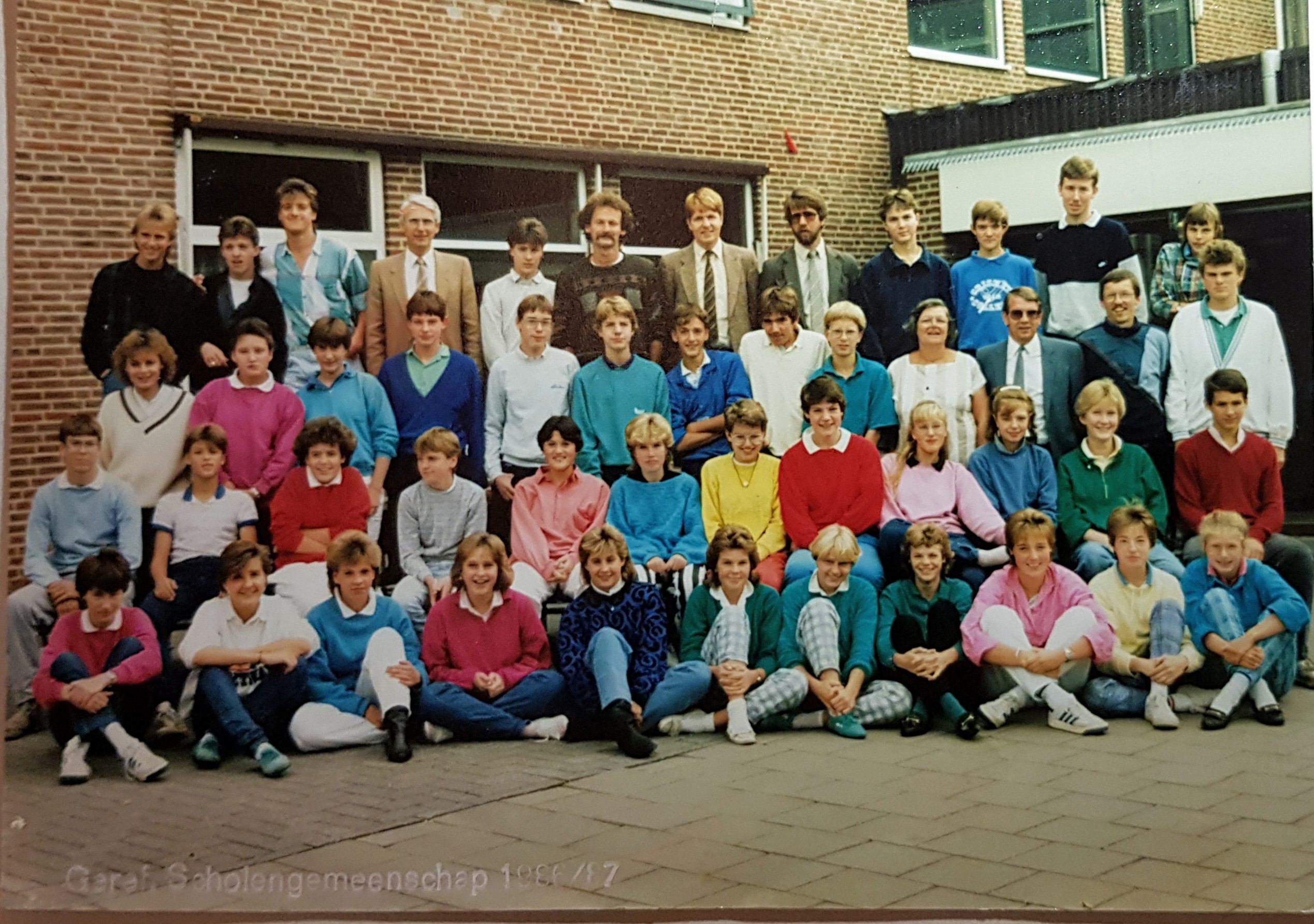 GSR (Gereformeerde Scholengemeenschap Rotterdam) afd. MAVO foto