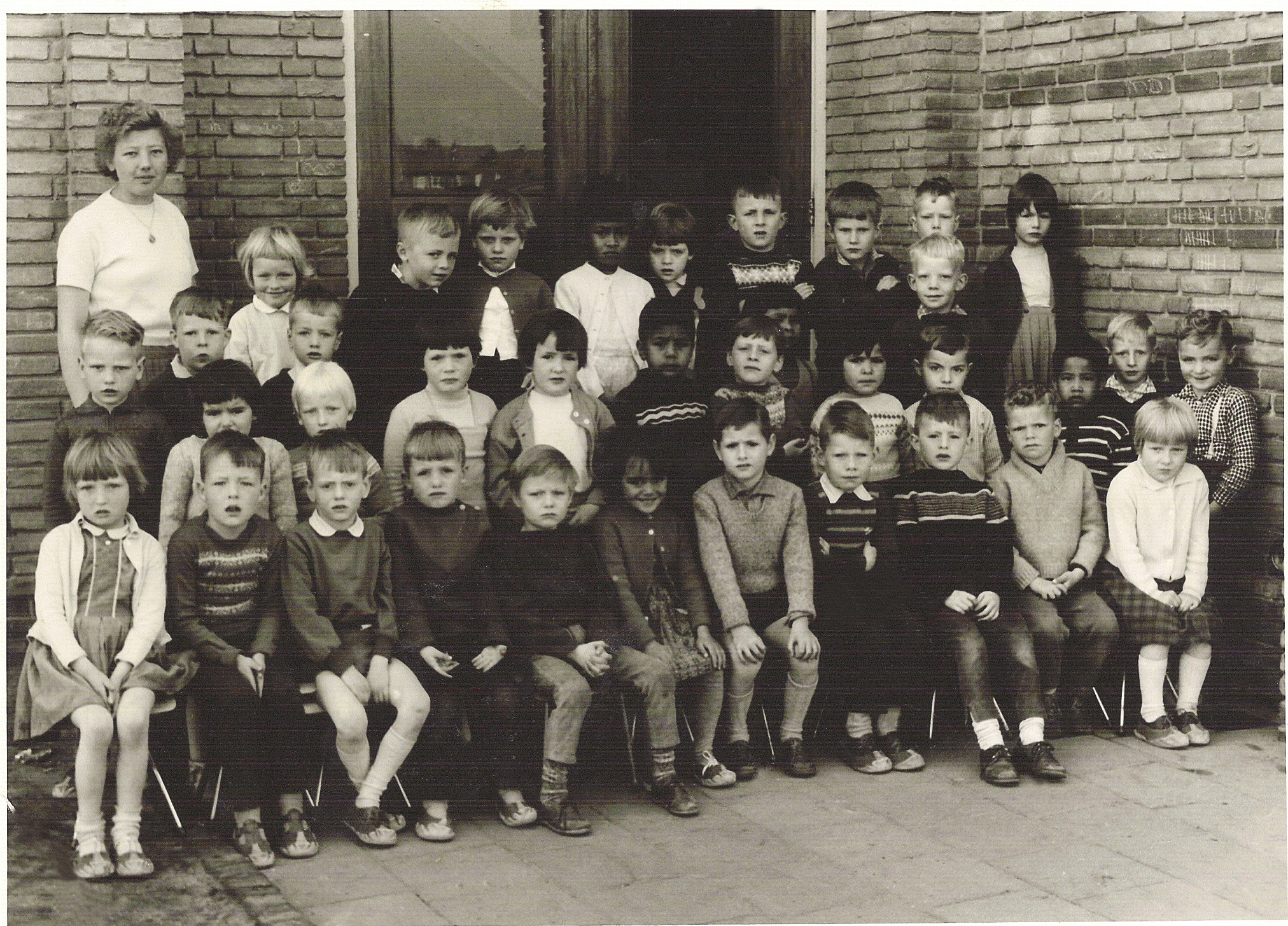 De Bijenkorf (kleuterschool) foto