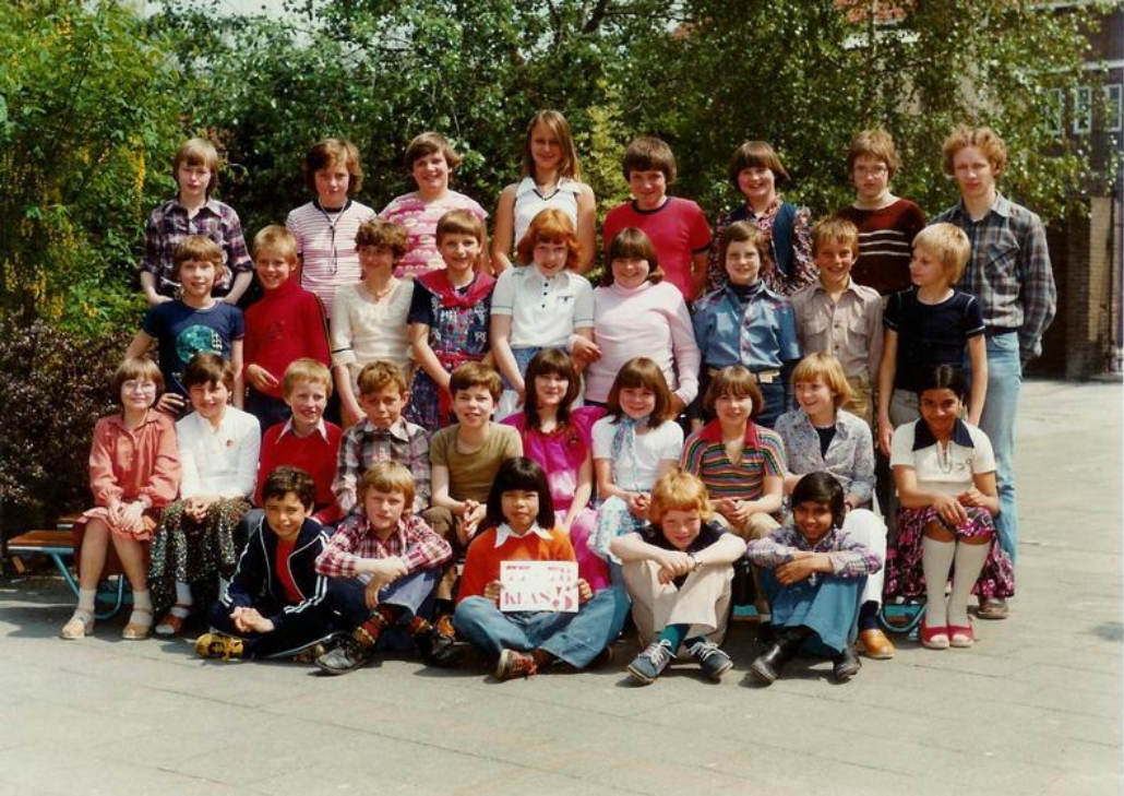 Chr Basisschool De Klimop (Vroeger Ned. Hervormde Gemeenteschool) foto