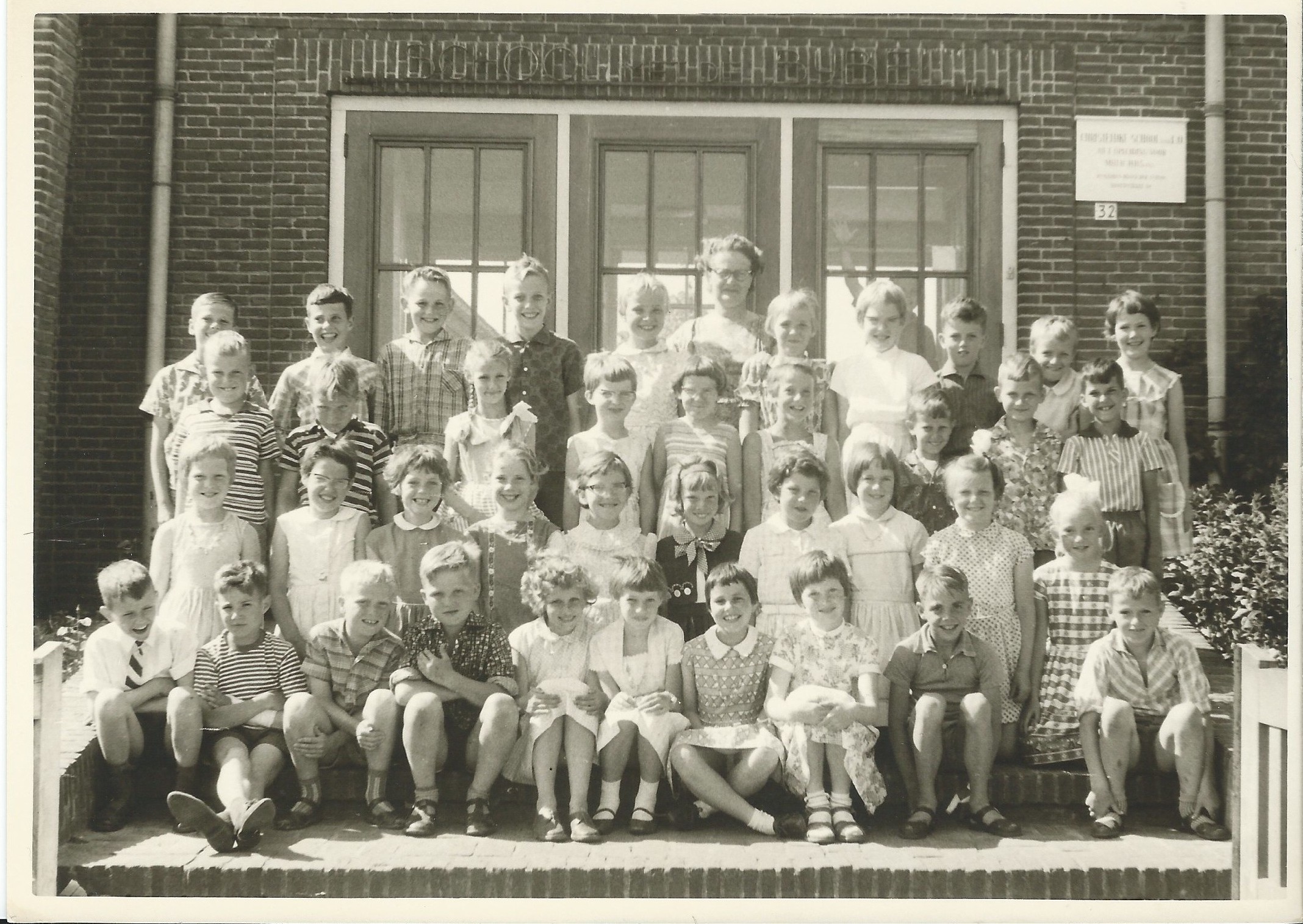 De school met de Bijbel foto