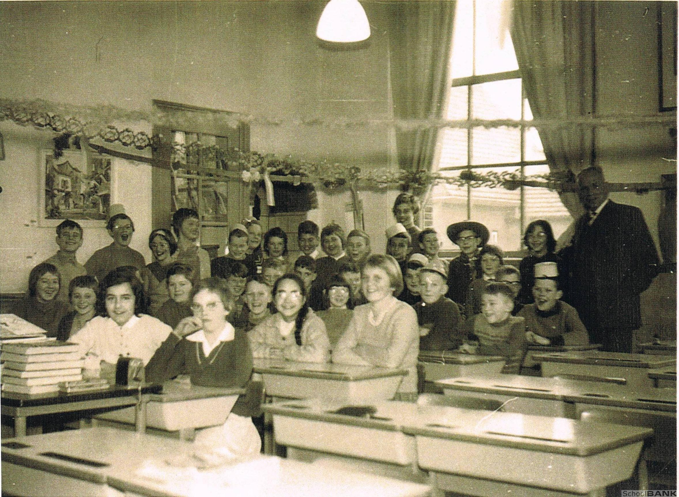 lagere school (nu dorpshuis) foto