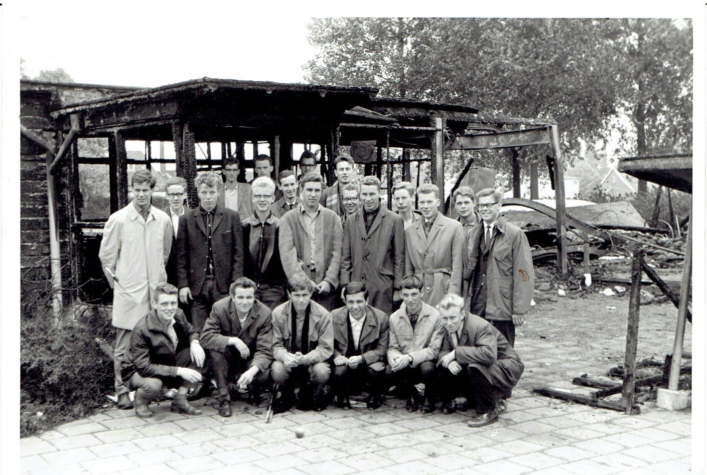 2de Uitgebreid Technische School foto