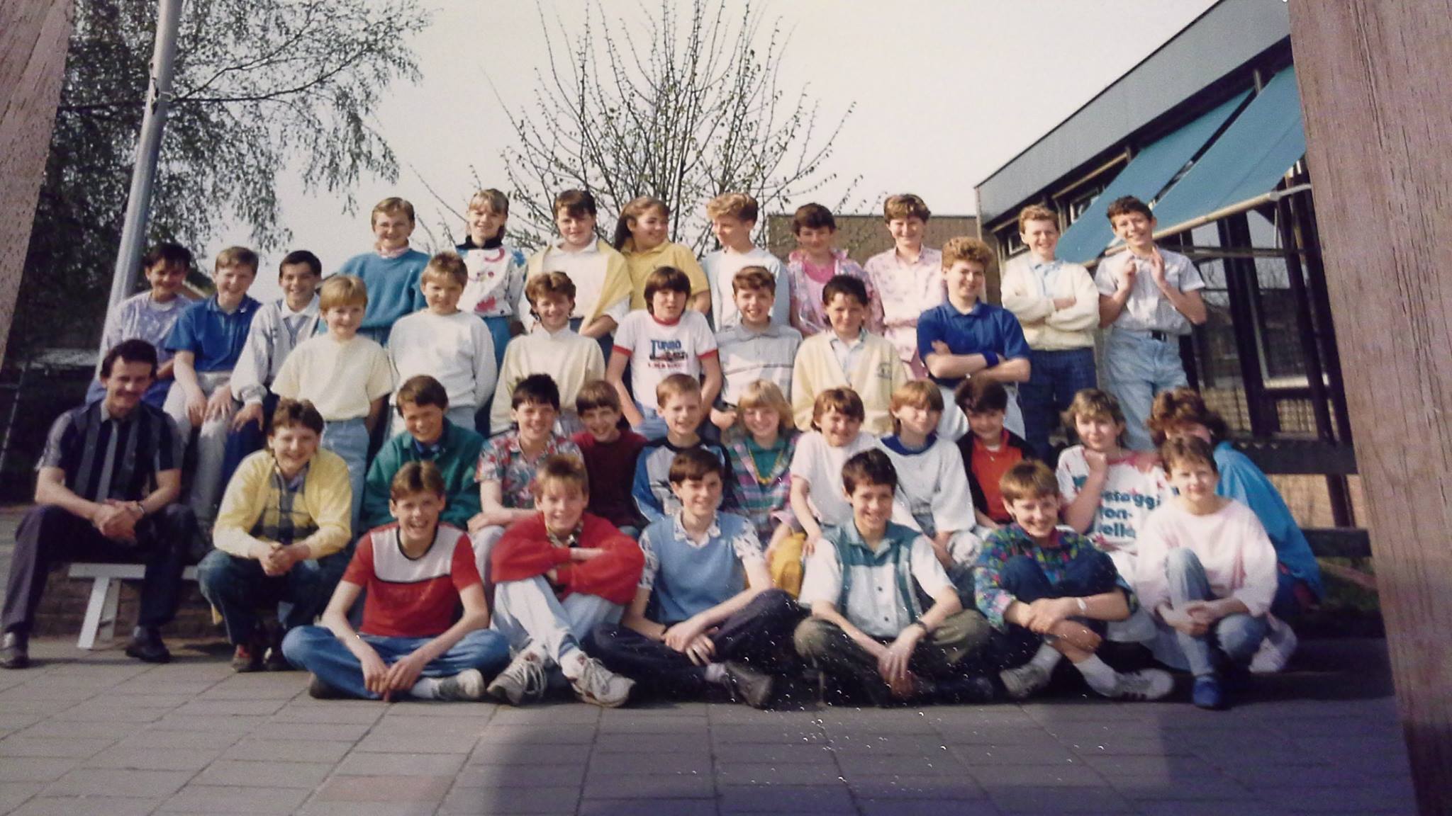 met de Bijbel Ichthusschool foto