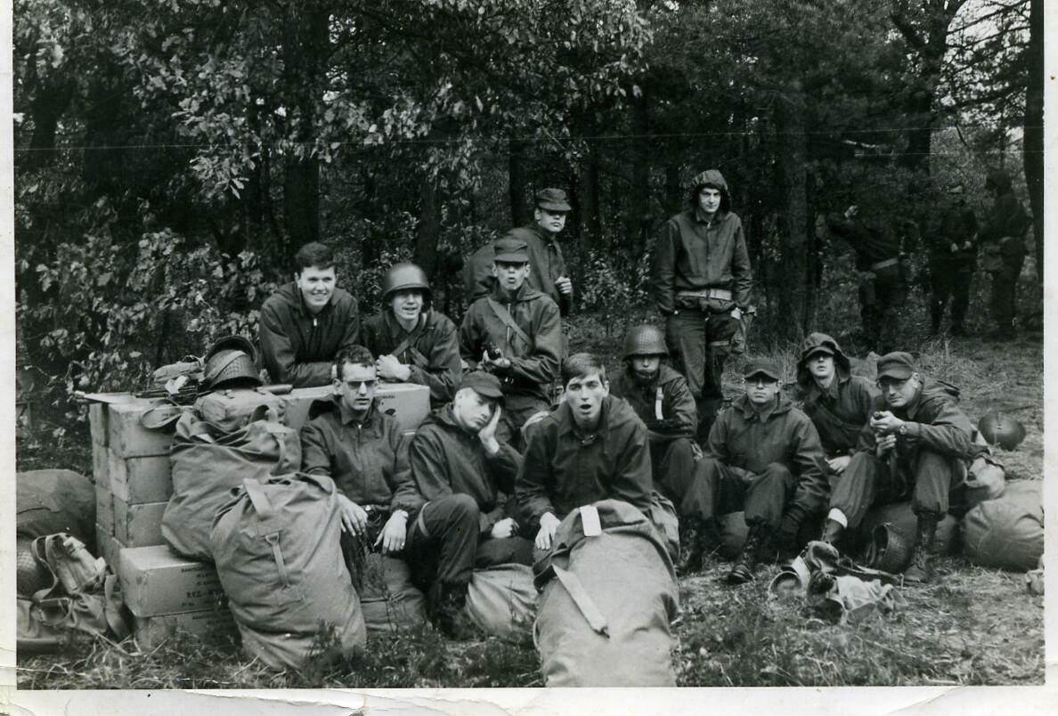 Luchtmacht Instructie en Militaire Opleidingen School foto